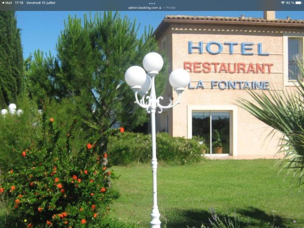 Hotel La Fontaine à Vidauban Extérieur photo